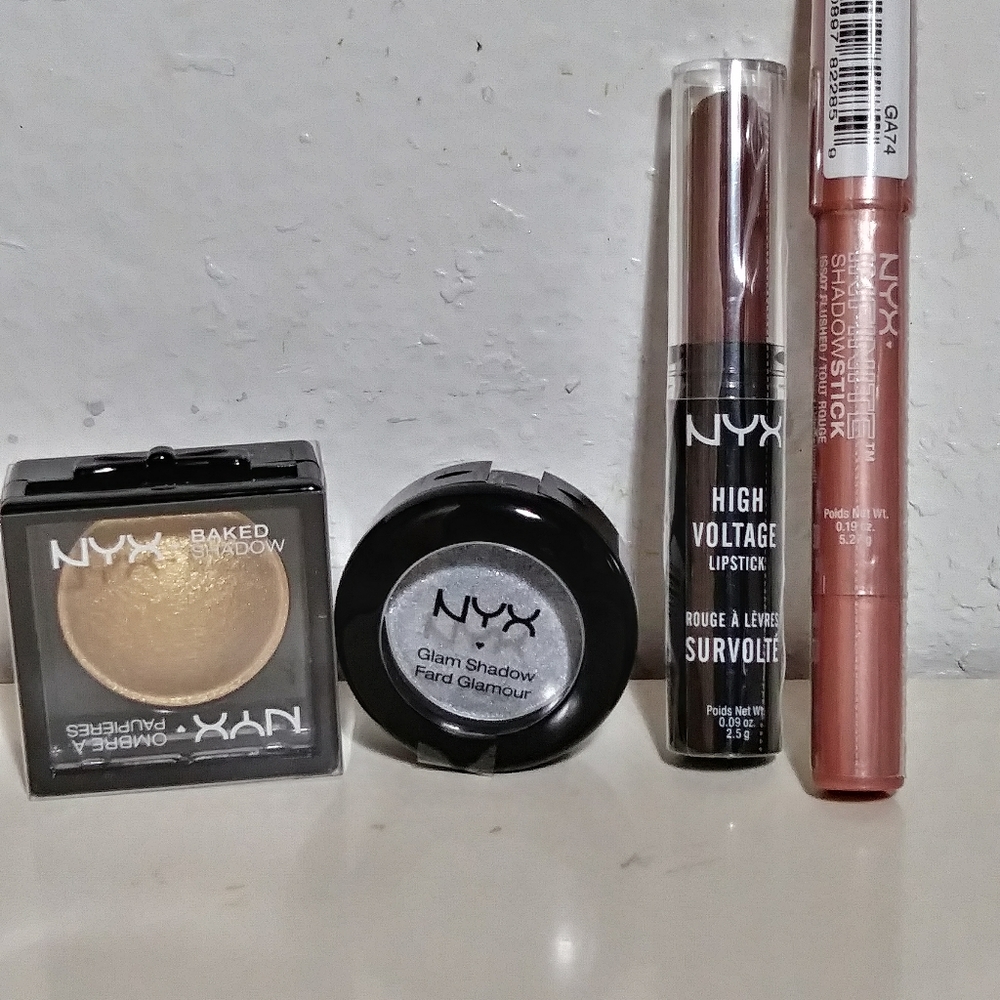 New NYX Makeup Bundle( Bundle#96)